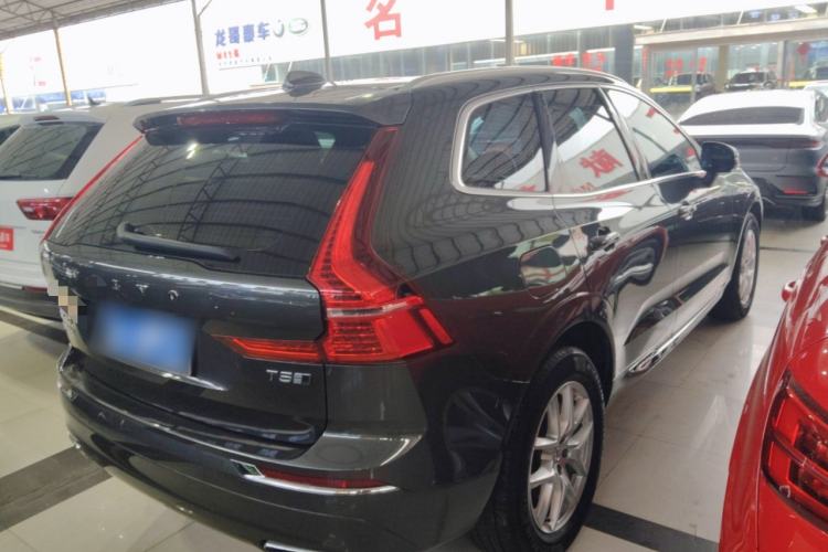 Used Volvo XC60 2019 T5 4x4 Smart Edition China VI Standard
