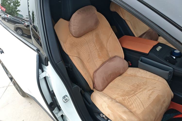 Used ONVO L60 2025 Model—60 kWh Rear-Wheel-Drive Version