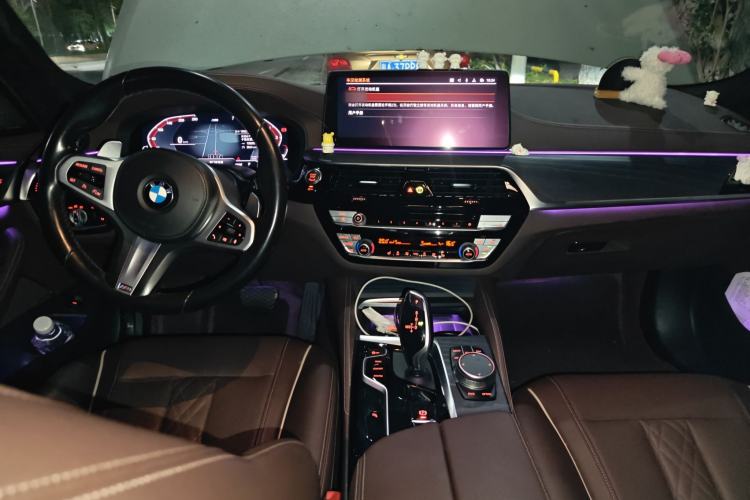 Used BMW 5 Series 2021 530Li Luxury Edition M Sport Package
