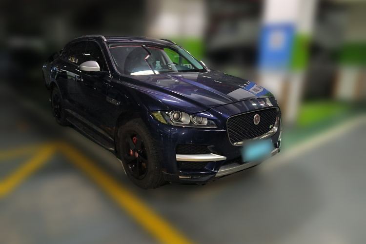 Used Jaguar F-PACE 2016 2.0T Two-Wheel Drive Urban Luxury Edition