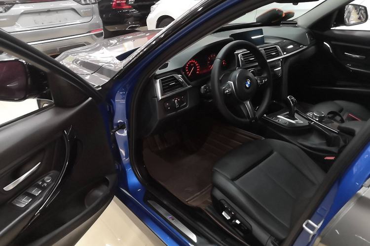 Used BMW 3 Series 2018 320Li Leading Model M Sport Package
