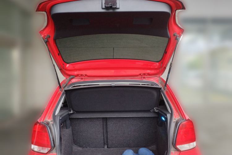 Used Volkswagen Polo 2011 1.6L Automatic ZhiShang Version Trunk