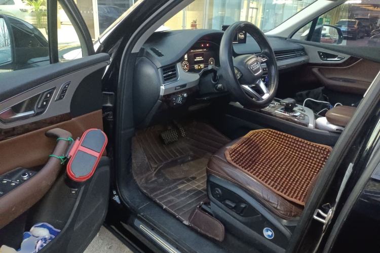 Used Audi Q7 2016 45 TFSI Technology Edition
