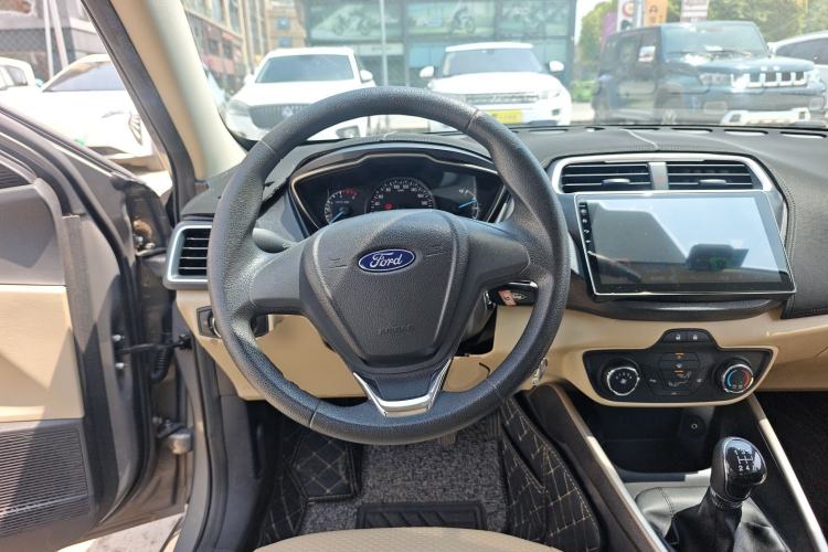 Used Ford Escort 2017 Revised Version 1.5L Manual Comfort Edition