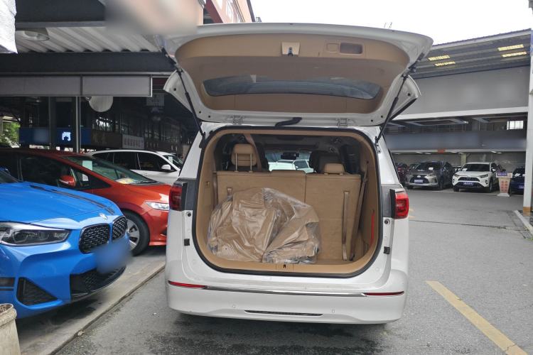 Used Buick GL8 2021 ES Land Cruiser 653T Luxury Edition