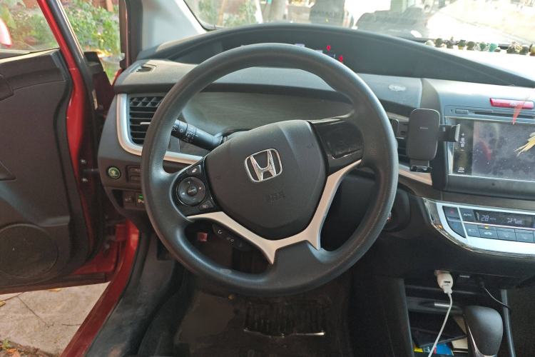 Used Honda Jade 2014 1.8L Automatic Comfort Elite Version 5 Seats