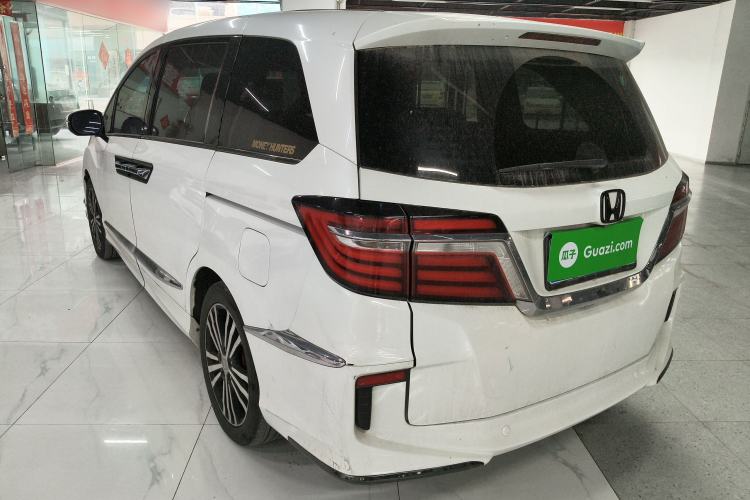 Used Honda Elysion 2016 2.4L Luxury Edition
