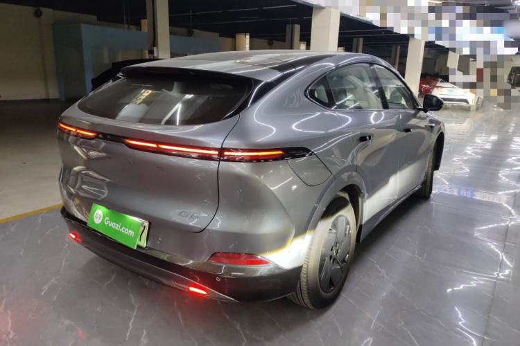 Used XPeng G6 2025 625 Long-Range Max Flagship Edition Rear Right 45 Deg