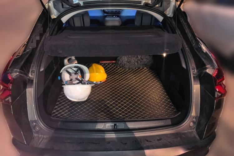 Used Citroen C5 X 2021 1.6T Impressive Edition Trunk