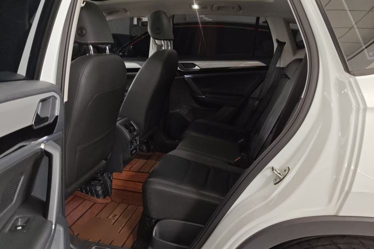 Used Volkswagen Tayron 2021 330TSI Two-Wheel Drive Luxury Connected Version Plus
