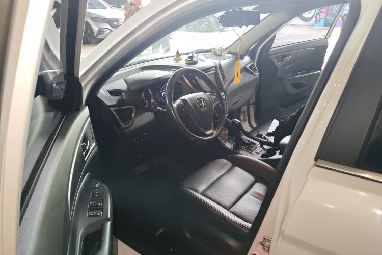 Used CHANGAN CS75 2014 1.8T Automatic Prestige Model China IV Standard