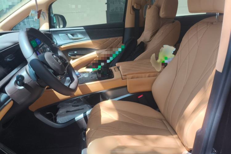 Used Denza D9 2025 Model DM-i Four-Wheel Drive Prestige Edition