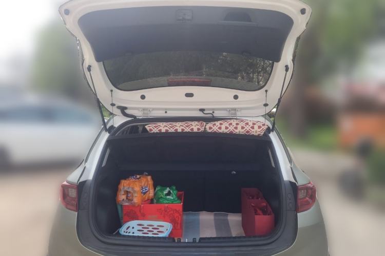 Used Kia kx1 Stonic 2021 1.4L CVT Fun & Sunroof Model Trunk