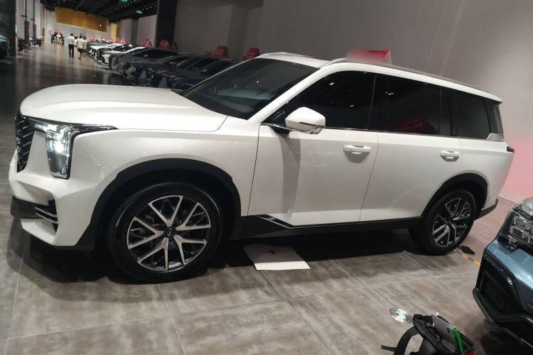 Used GAC Trumpchi GS8 2022 Linghang Series 2.0 TGDI Two-Wheel-Drive Luxury Smart Connectivity Version (7 Seats)