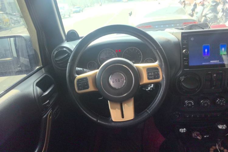 Used Jeep Wrangler 2014 3.6L Longteng Collection Edition Steering Wheel