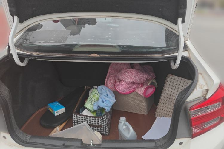 Used Honda City Classic 2012 1.5L manual Elite Edition Trunk