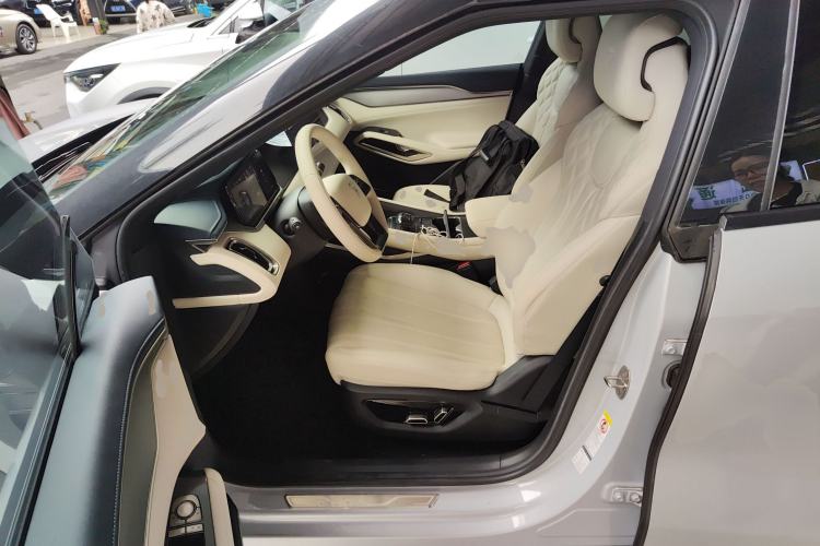 Used BYD Song L EV 2024 662 km Beyond Edition