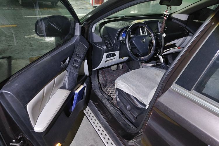 Used Luxgen U6 SUV 2015 1.8T Enhanced Charm Edition