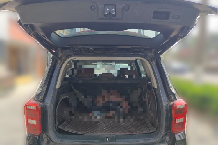 Used GAC Trumpchi GS7 2017 280T Two-Wheel Drive Luxury Model Trunk