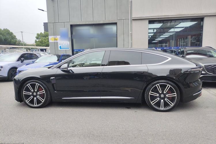 Used Nio ET9 2025 100 kWh
