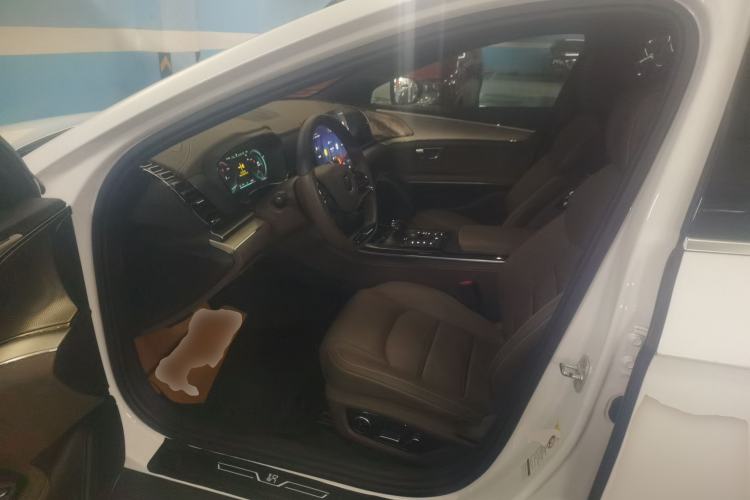 Used BYD Han 2020 EV Long-Range Luxury Model
