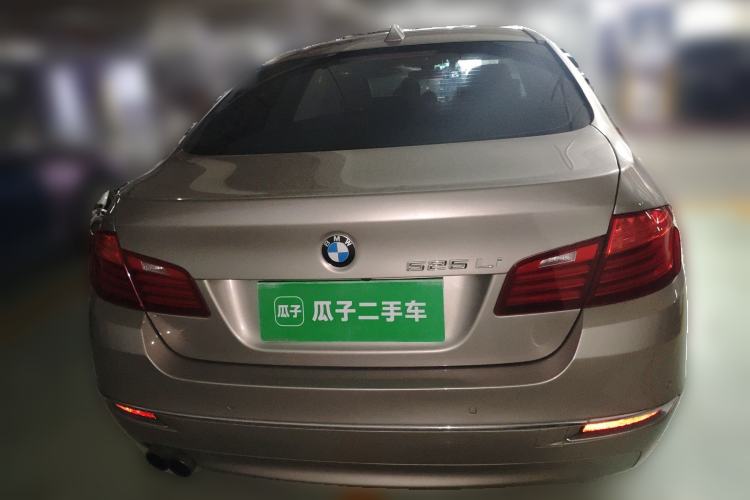 Used BMW 5 Series 2014 525Li Luxury Design Package
