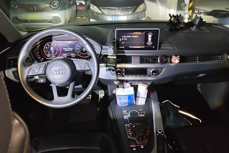 Used Audi A4L 2018 30th Anniversary Edition 40 TFSI Fashion Model