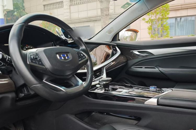 Used Geely Auto Emgrand GT New Energy 2018 1.5T PHEV Yaoxiang Edition Interior 3