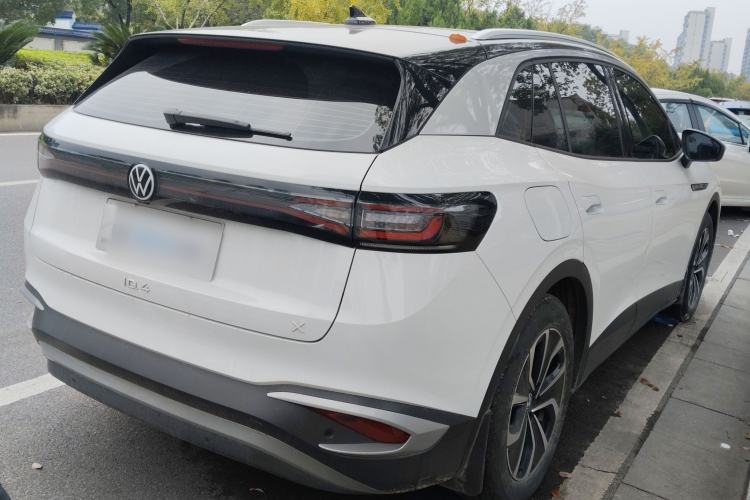 Used Volkswagen ID.4 X 2024 Pure & Smart Edition
