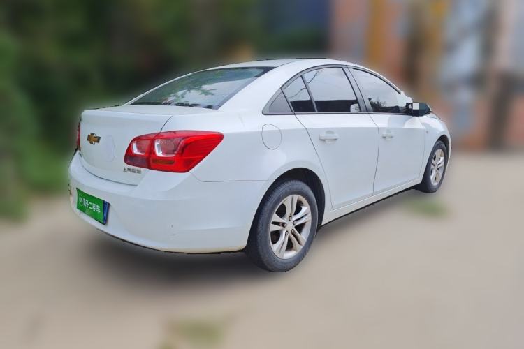 Used Chevrolet Cruze 2015 1.5L Classic SE MT