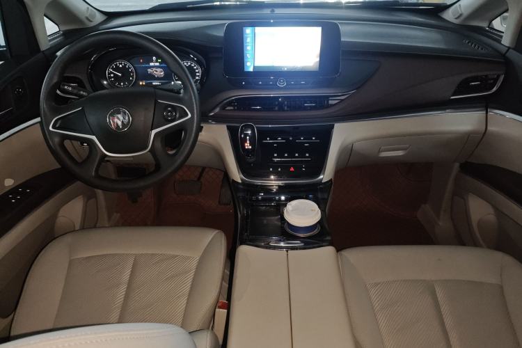 Used Buick GL8 2022 Land Cruiser Executive Class 652T Comfort Model Center Console