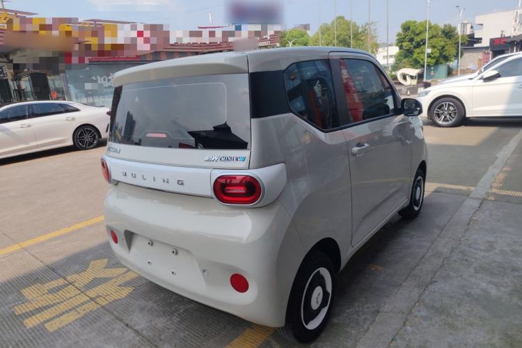 Used Wuling Hongguang MINIEV 2024 3rd Generation 215km Youth Edition
