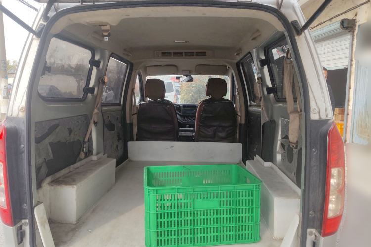 Used Wuling Hongguang V 2019 1.5L Enjoyment Version China VI LAR