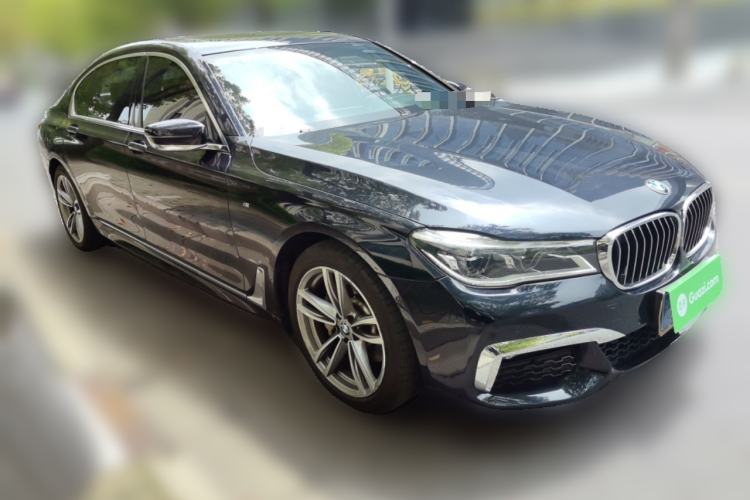 Used BMW 7 Series 2018 730Li Luxury Edition M Sport Package Front Right 45 Deg