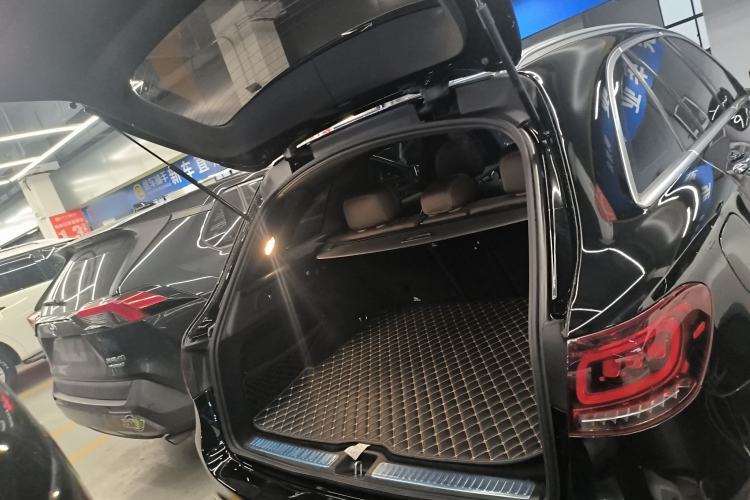 Used Mercedes-Benz GLC 2022 GLC 300 L 4MATIC Dynamic Model