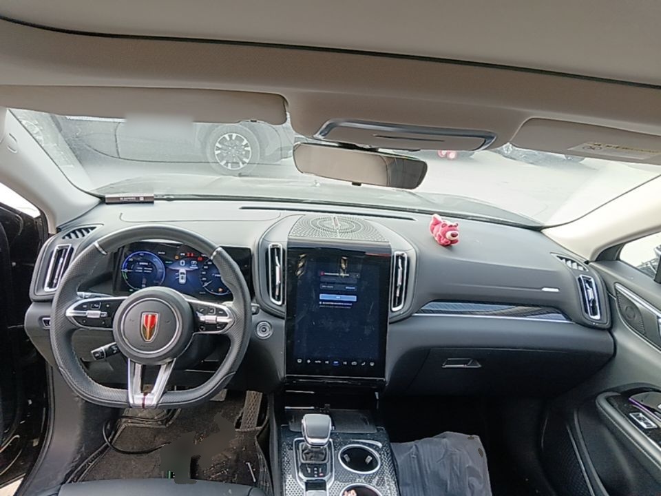Hongqi HS3 PHEV 2025 Model 117km Jingwei Edition — снимка 12