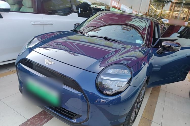 Used MINI Electric COOPER 2025 456km COOPER E Classic Style