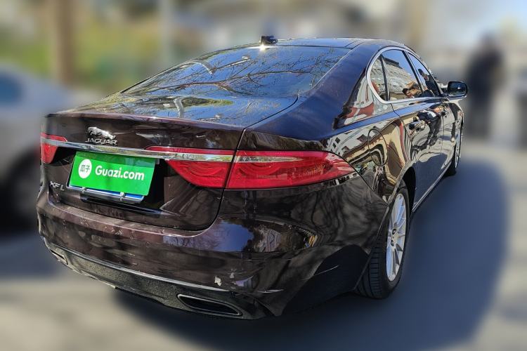 Used Jaguar XFL 2017 XFL 2.0T 200PS Windflower Edition