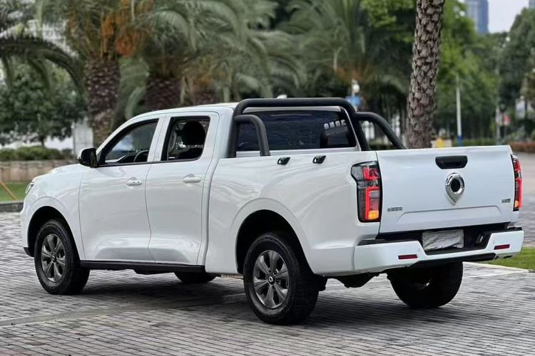 Used Great Wall Poer 2023 2.0T Commercial Version Automatic Diesel 4x4 Elite Long-Box GW4D20M