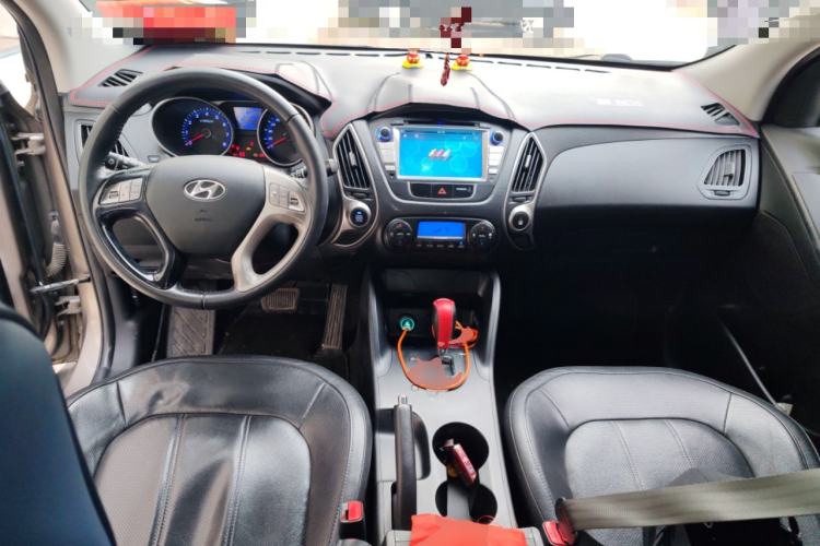 Used Hyundai ix35 2012 2.0L Automatic Two-Wheel Drive Elite Edition GLS
