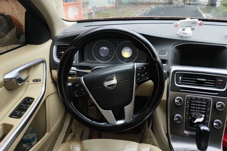 Used Volvo S60 2012 T5 Comfort Edition