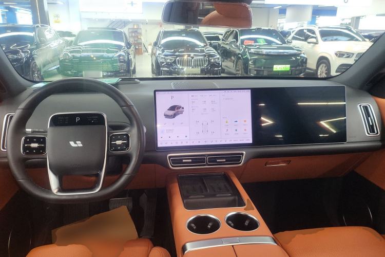 Used Li Auto L6 2024 Max Center Console