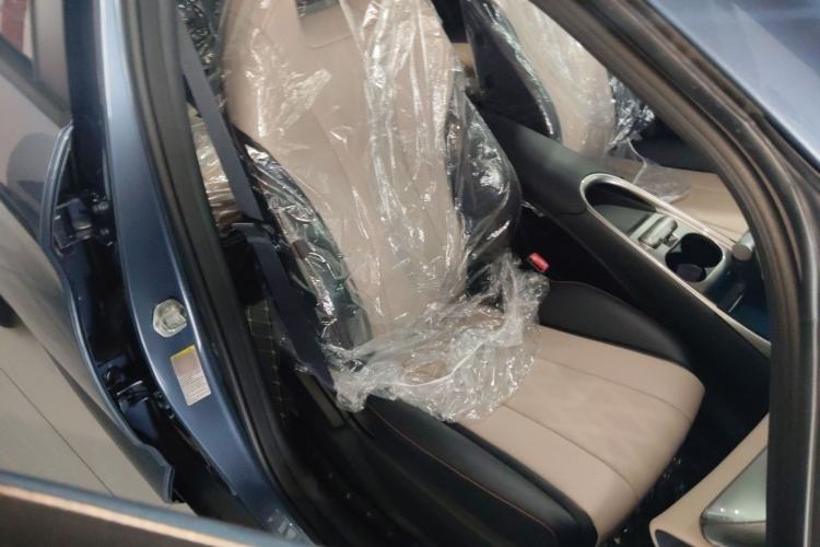 Used BYD Dolphin 2025 420km Free Edition
