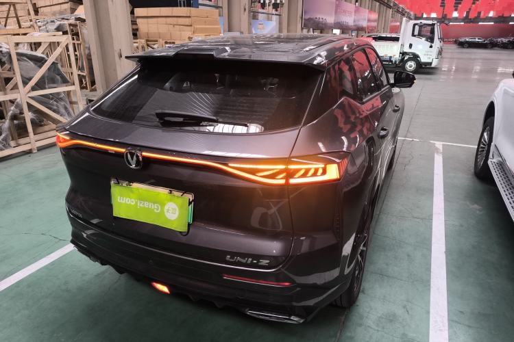 Used CHANGAN UNI-Z New Energy 2024 Blue Whale Smart Electric iDD 125km Beyond Edition
