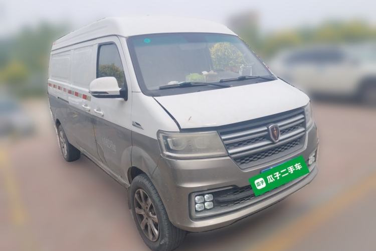Used Jinbei New Hiace S 
