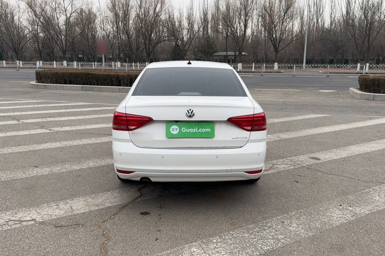 Used Volkswagen Lavida 2015 1.6L Automatic Comfort Edition