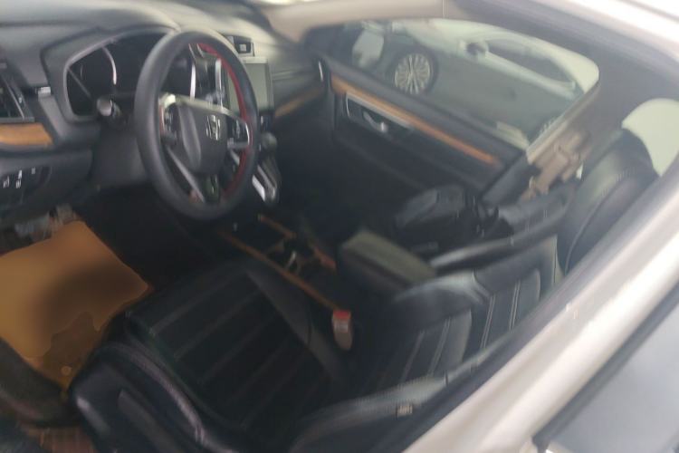 Used Honda CR-V 2021 240TURBO CVT 2WD Comfort Version Left Front Seat