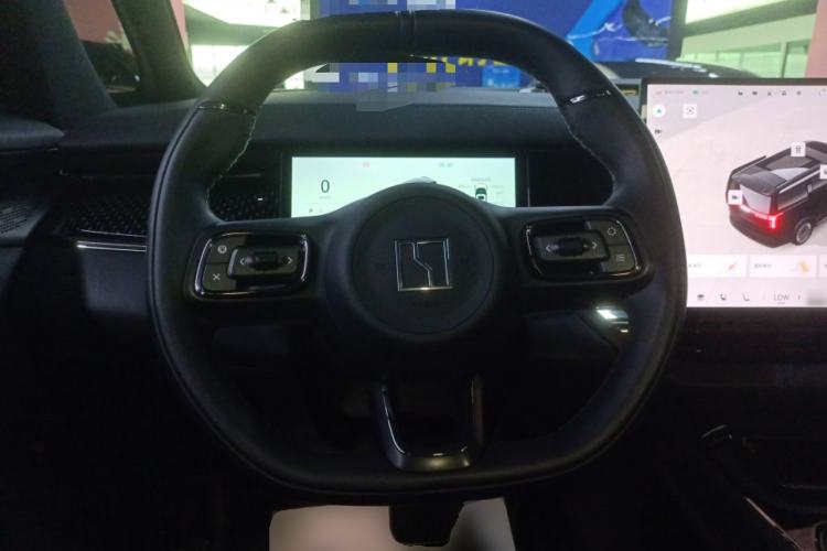 Used Zeekr 009 2024 7-Seater Walk-Through Version Four-Wheel Drive 108 kWh
