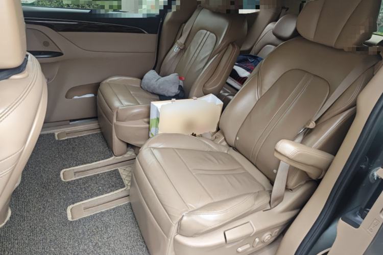 Used Buick GL8 2017 ES 28T Flagship Model China V Standard