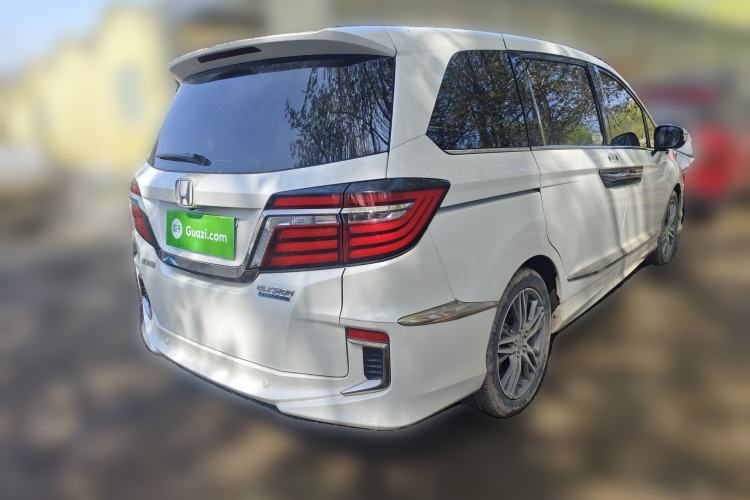 Used Honda Elysion 2019 2.0L Hybrid Luxury Edition Rear Right 45 Deg